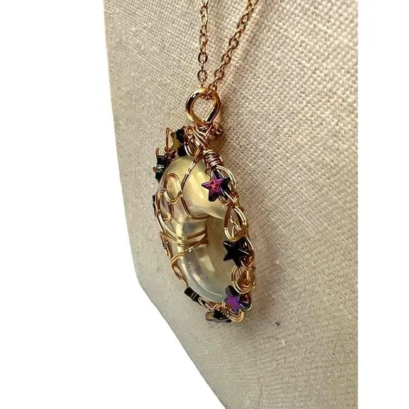 New Opal Copper Wire Wrapped Moon Pendant Gold Tone Necklace - Picture 5 of 13